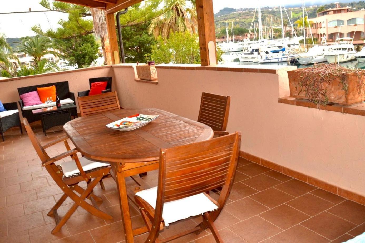 Apartments Di Salvo Furnari Luaran gambar